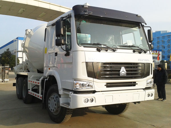 new concrete mixer truck